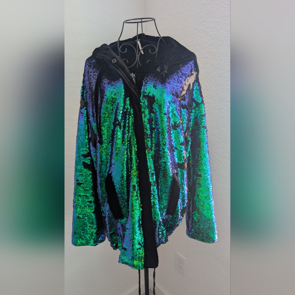 Free People City Lights Oversized Sequin Jacket With Velvet Hood - Picture 2 of 10